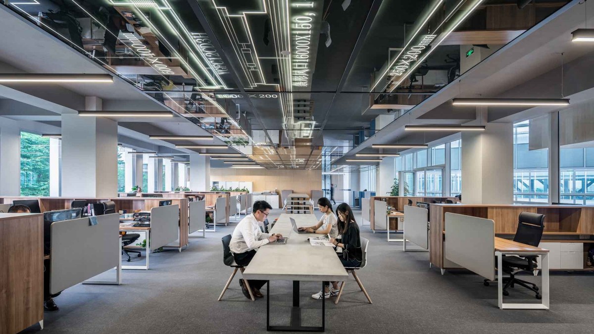 Implementing an ecofriendly environment at your office will cost you  nothing more than orderliness and a sense of responsibility for the  world you live&nbsp;in.