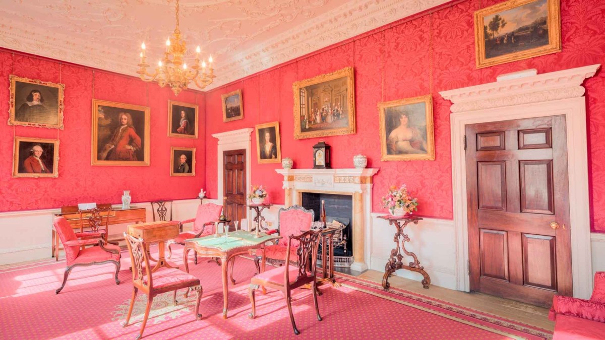 While having a fresh coat of paint in your house, it’s really a great  thing for&nbsp;you