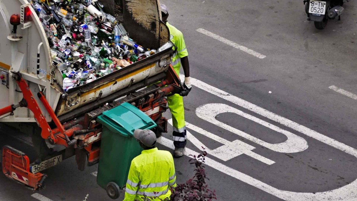 There are a lot of household items that contain a certain amount of hazardous&nbsp;material